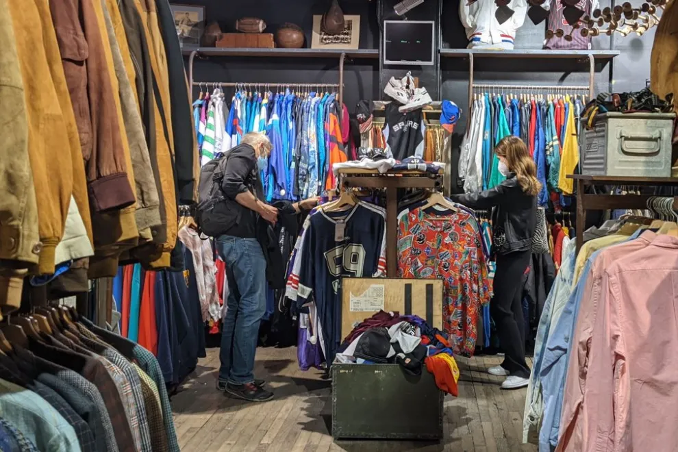 thrift-store-market